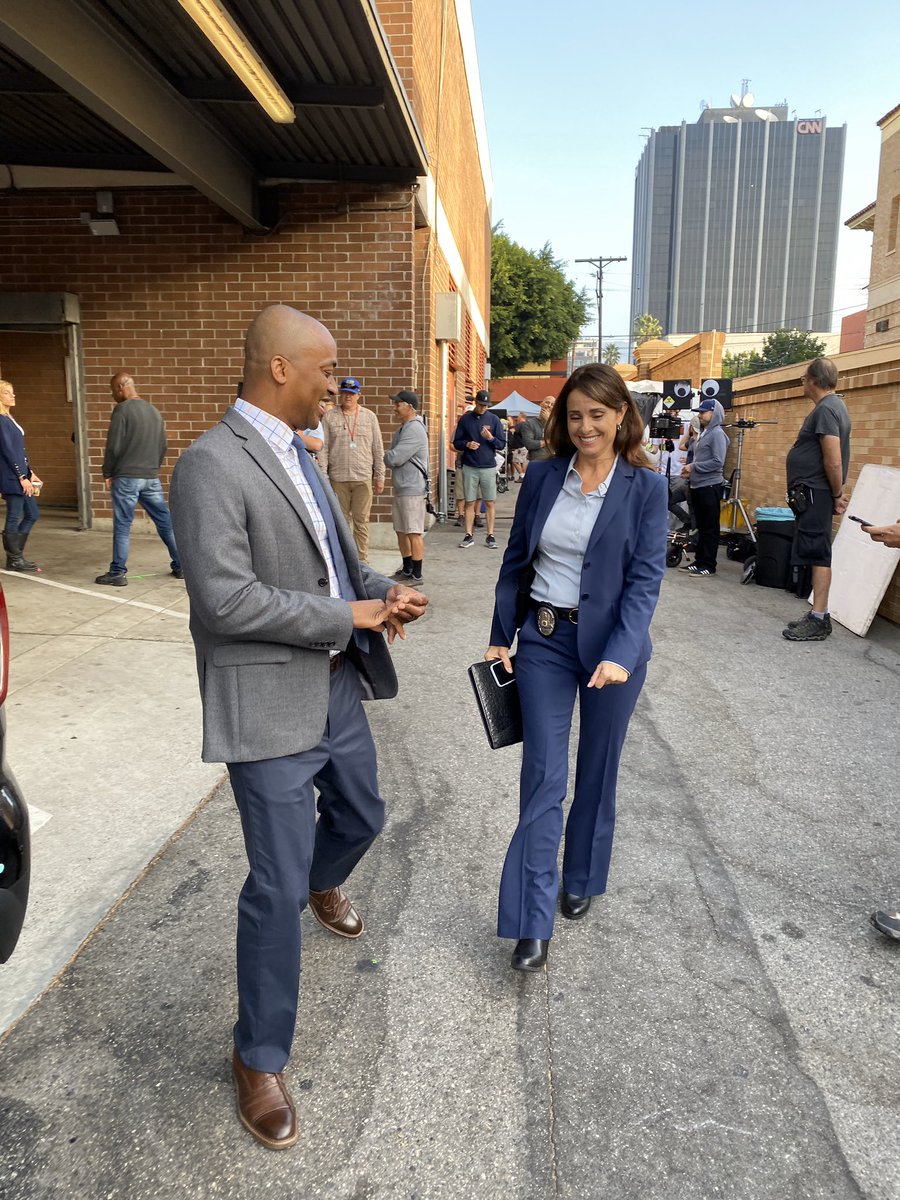 dajuanjohnson's tweet image. Seriously, I’m smiling because I love the way I look in this suit! I’m just going to say it...I clean up well! #GetitGetit