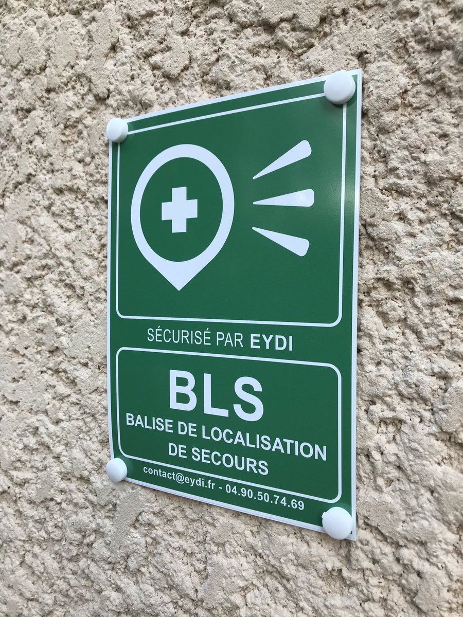 EydiTechnology's tweet photo. ⚠️ I N F O R M A T I O N ✅

Si vous voyez cette #alerte 🚨 fonctionner ;
C’est qu’une personne a besoin de soins d’#urgence ⛑ 
Vous êtes formés : prodiguez les premiers gestes qui sauvent en attendant l’arrivée des #secours 🚒 https://t.co/7Wpcodq3eg