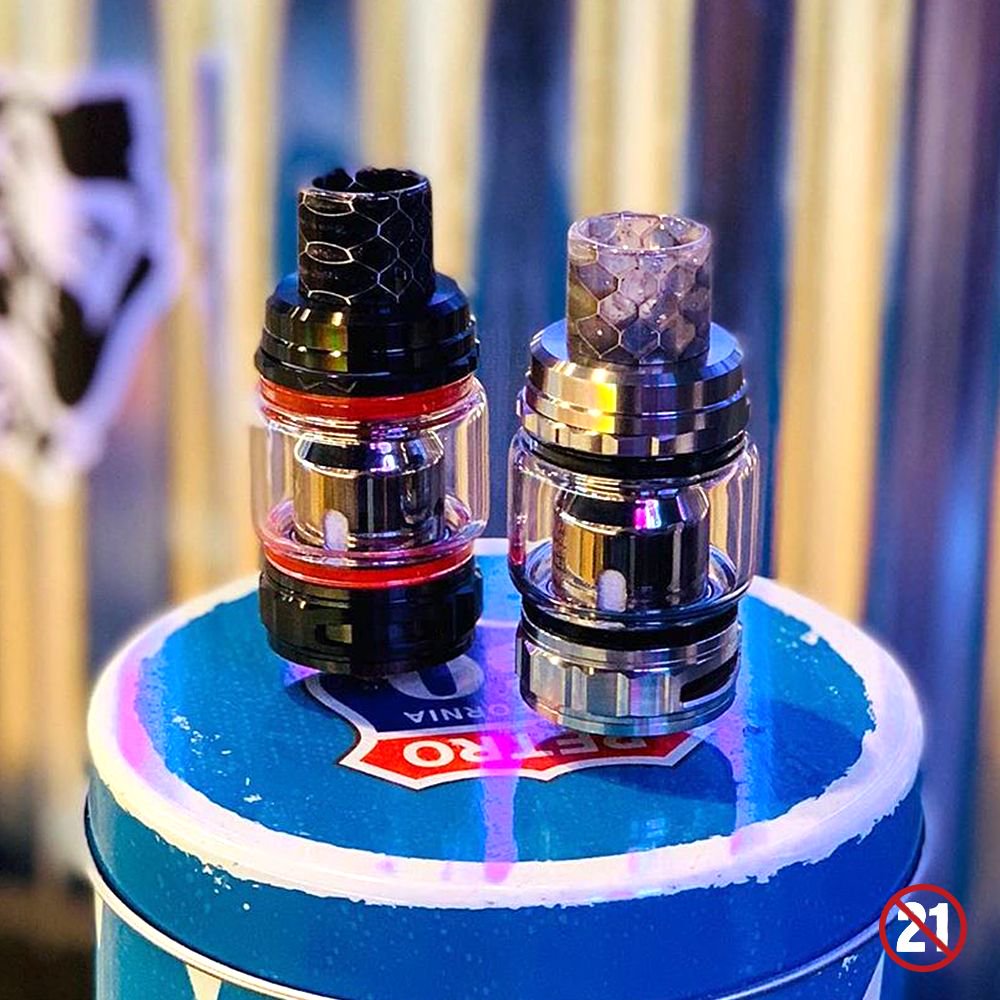 famovape's tweet image. Famovape Vector Tank
👉 5ml Capacity &amp;amp; Easy to Refill
👉 Wide Airflow 
👉 Mesh Coil Technology
————————————————⠀

find more info here 💁‍♀&amp;gt;&amp;gt; famovape.com 

#famovape #vectortank