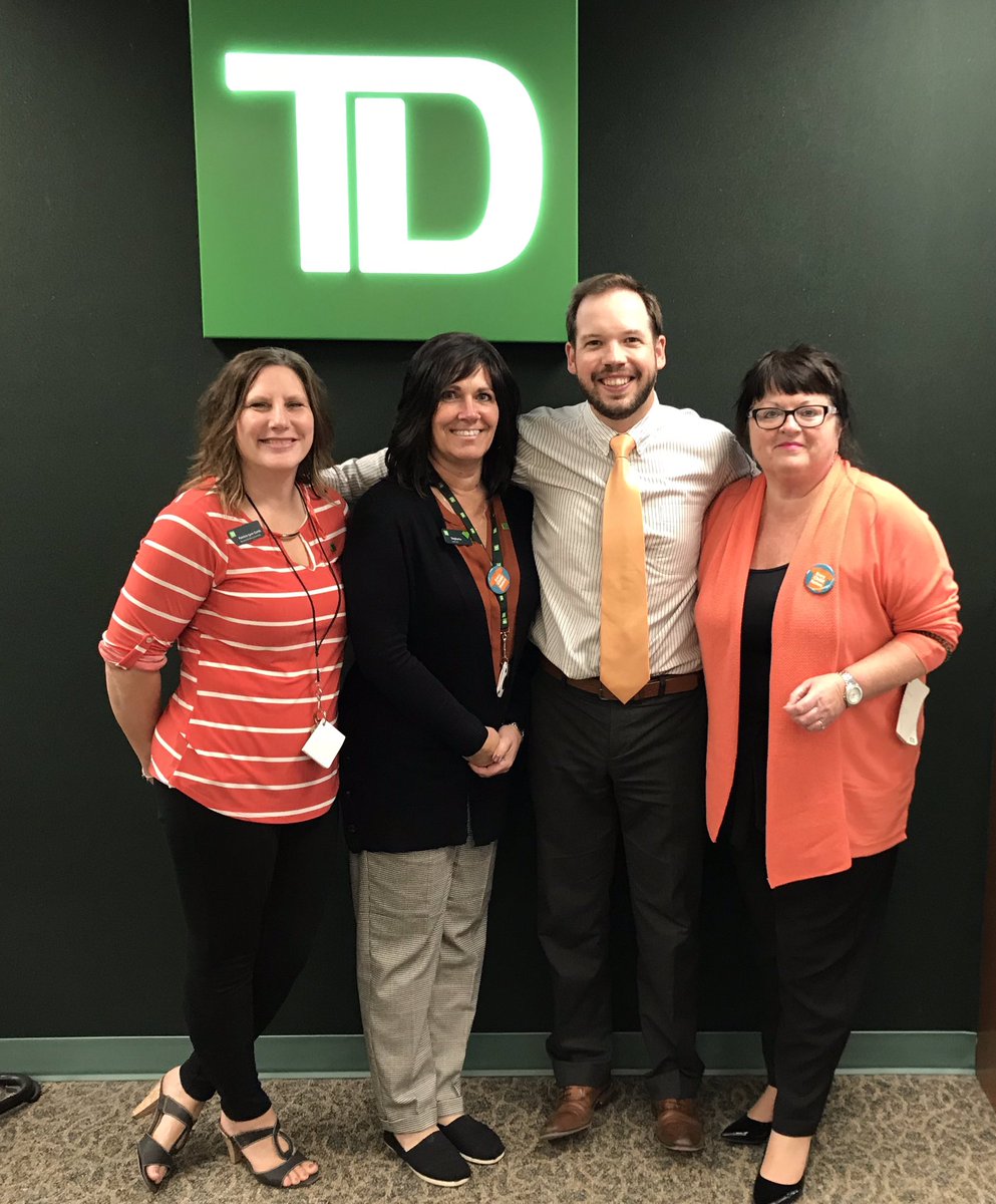 Supporting #OrangeShirtDay at work and at home #EveryChildMatters <a href="/StephTennant26/">Steph Tennant</a>
