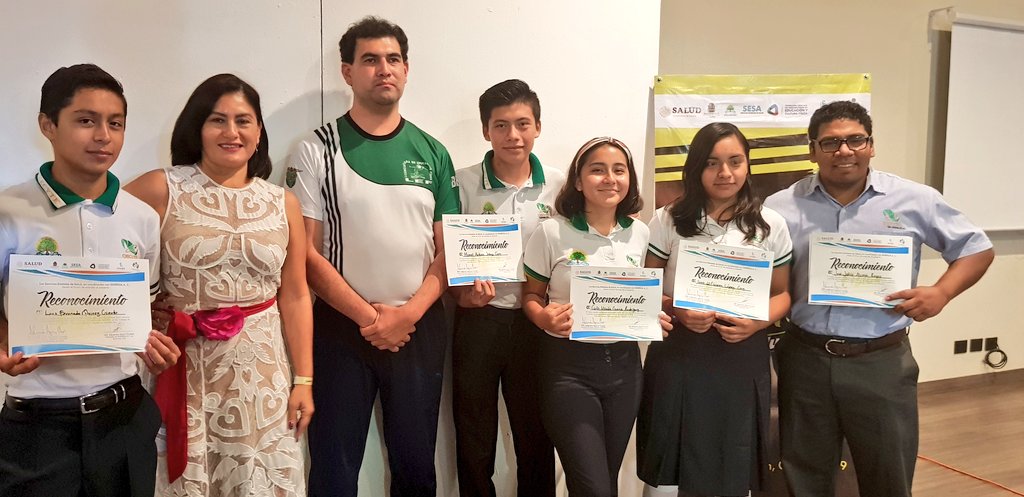 CecytePlaya2's tweet photo. Participación de los chicos de CECyTE Plantel Playa del Carmen 2 en la Conferencia Magistral de "Educación Física Inclusiva" de Sinergia en coordinación con los Servicios estatales de Salud, a cargo del LEF M.E. Julio Zamora Machuca. https://t.co/d6PYjwX9ie