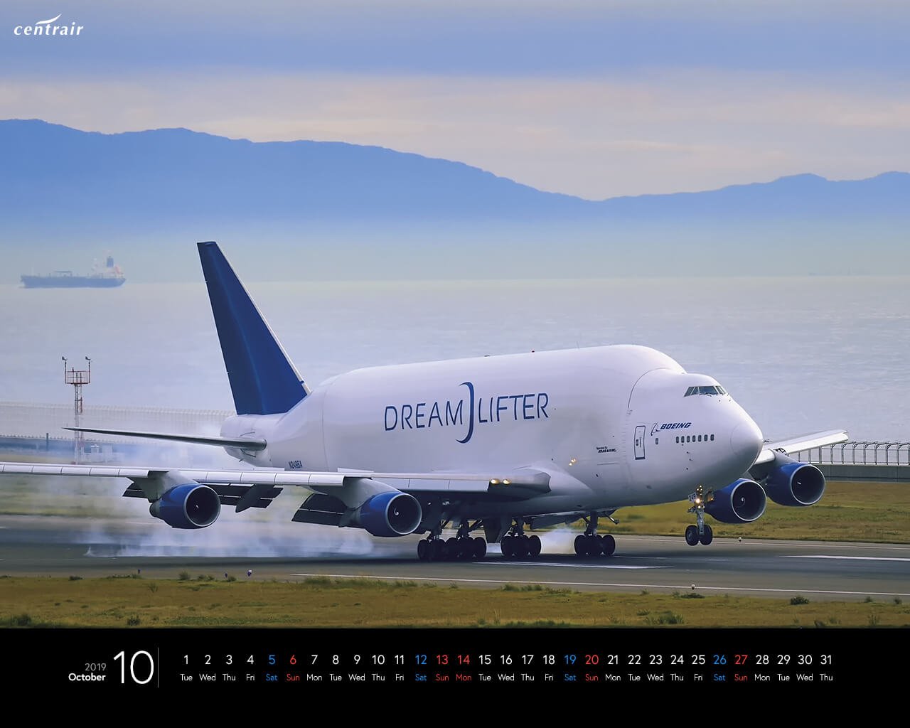 レアなドリームリフターがあなたのデスクに着陸 中部国際空港セントレア on X: 