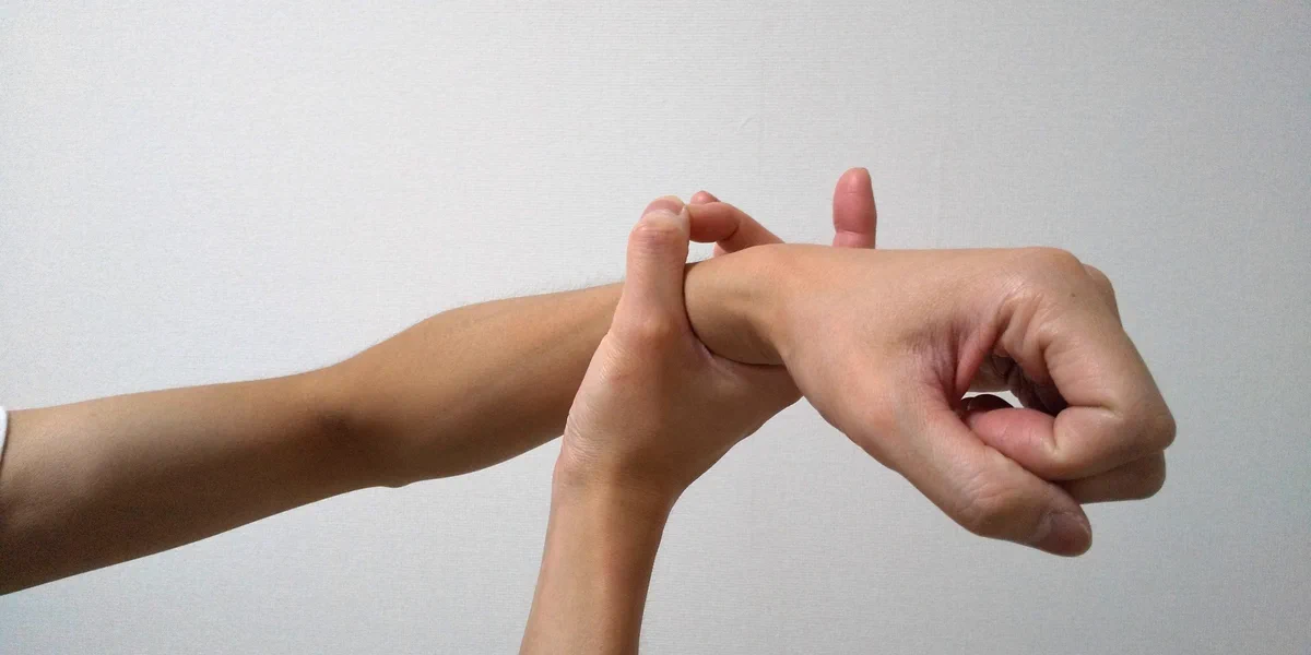 ハードゲーナー！手で輪っかを作って試してみて！