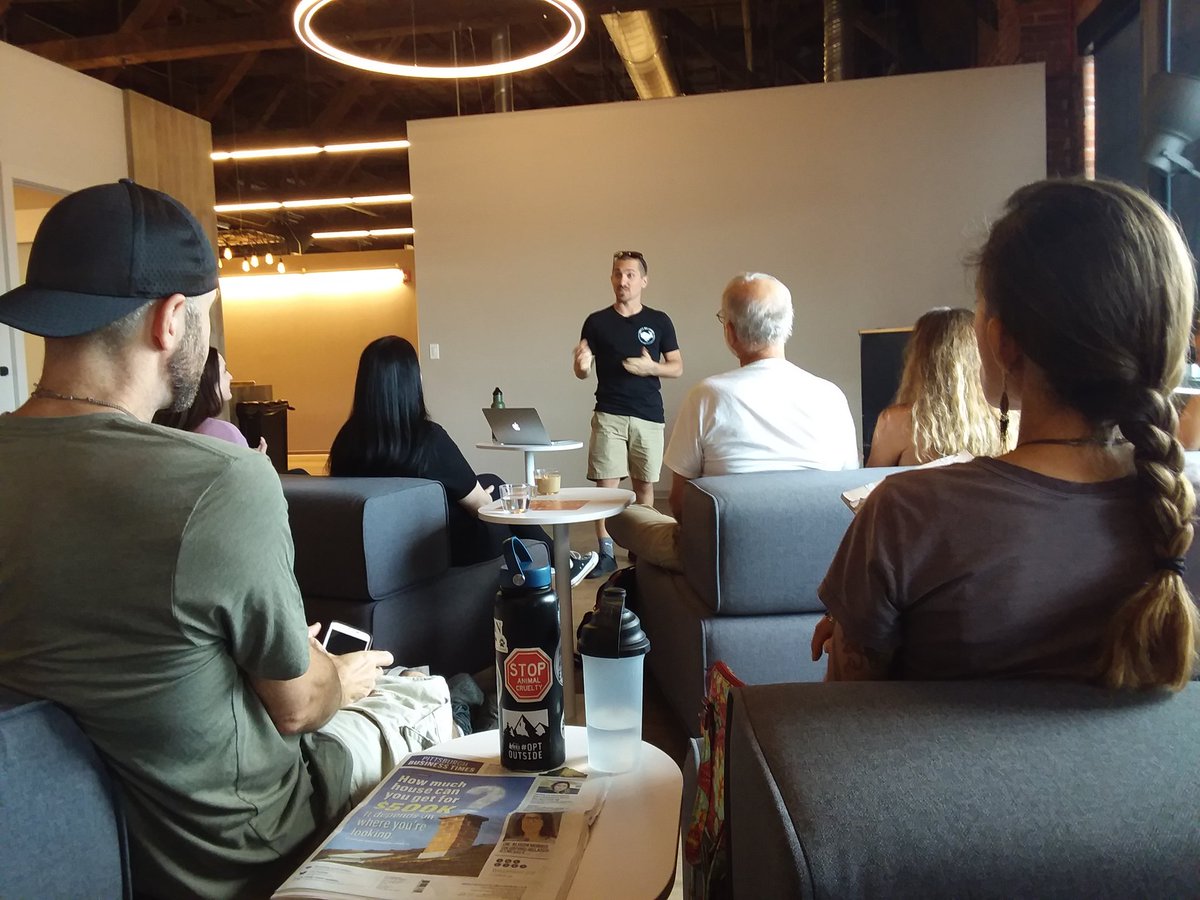 PghAnimalSave's tweet image. Thank you #JoshuaEntis for this great Outreach Workshop! Thanks to everyone for coming to this workshop!
Join #AVPittsburgh and like &amp;amp; follow #PittsburghVeganSociety on Facebook!

#Pittsburgh #AnimalRights #Activists #Activism #Outreach #Vegan #GoVegan #Veganism #BeVeganBeActive