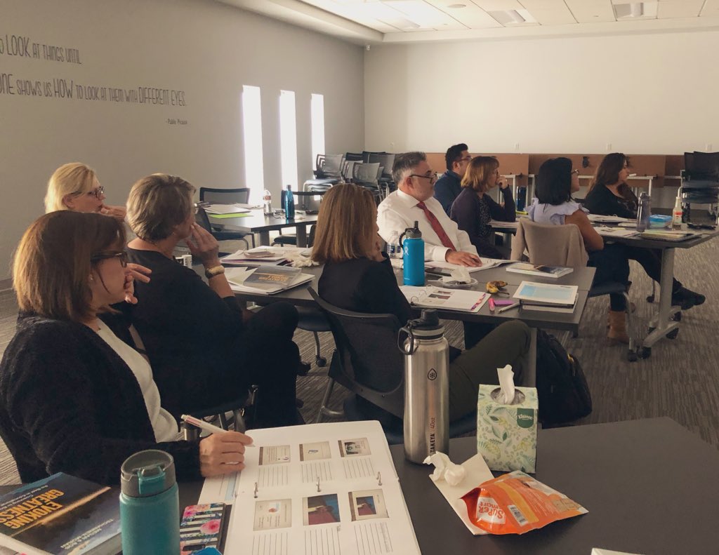 wsgvselpa's tweet photo. L.E.A.D. #Listen #Empathy #AppreciativeInquiry #Design Thank you @leadlearner2 for the day of learning around #evocativecoaching and the foundations of #coaching. https://t.co/iZjfBq0brQ