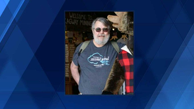 EFw0h9CWwAE-oRx?format=jpg&name=small