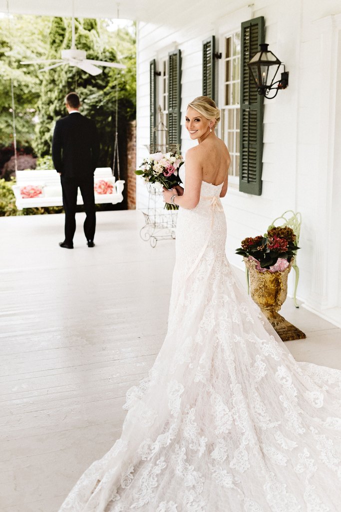 The girl. The dress. The scenery. Does it get anymore stunning? 😍⁣
⁣
Venue + Coordination ◦ <a href="/heartwoodhall/">Heartwood Hall</a> 
Photographer ◦ Kevin Barre Photography
Gown ◦ Maggie Louise Bridal
Florals ◦ John Mark Enterprises with The Greenhouse