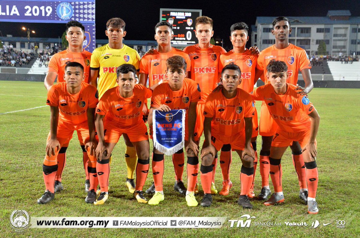 #PialaPresiden ➡ Juara
#PialaBelia ➡ Naib juara

Tahun cemerlang untuk pasukan pembangunan <a href="/ThePKNSFC/">PKNS FC</a>! Menjelang #2019SEAGames, mungkin ada beberapa nama dipanggil sertai #HarimauMalaya B-23 daripada skuad ini? Baik-baik mereka ni. 👍🏻 Tahniah, #TheRedAnts! #KamiTeamMalaysia