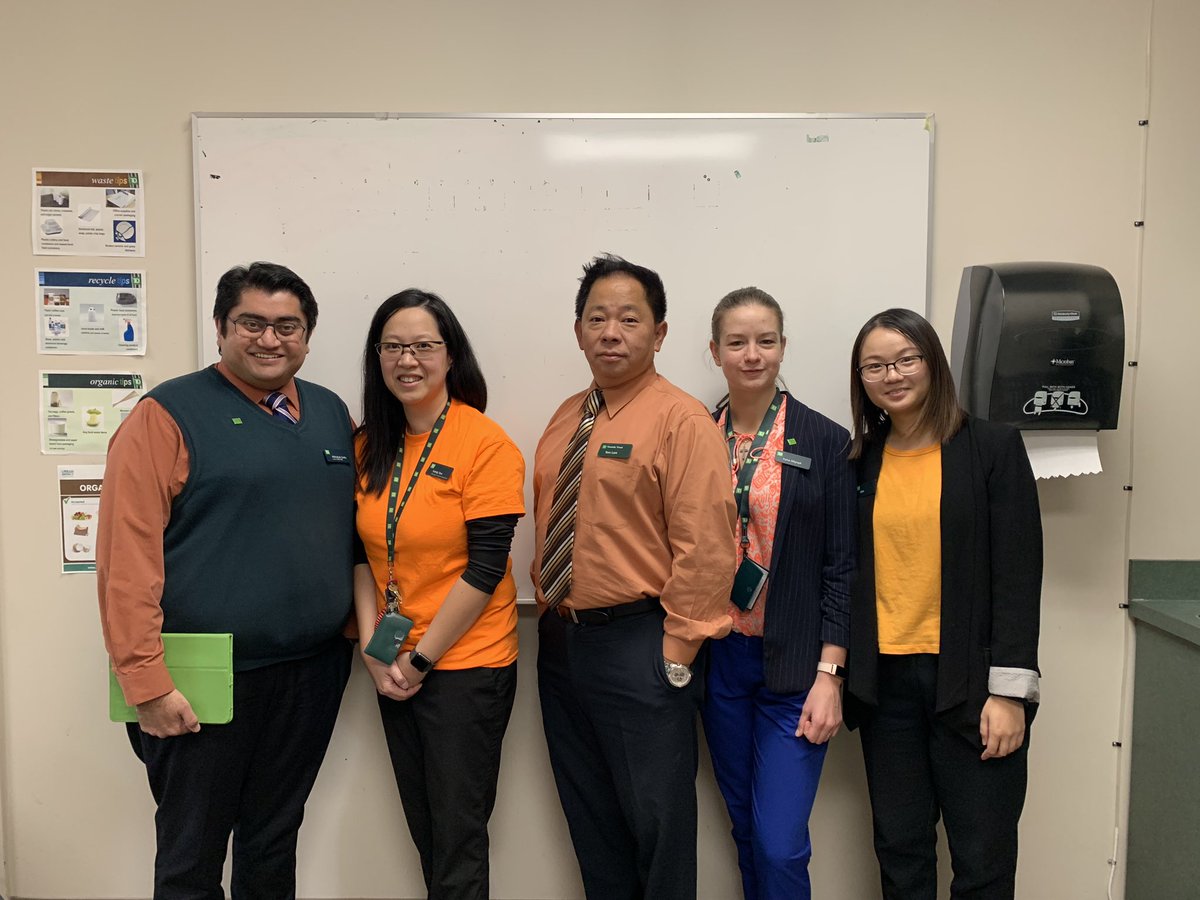 TD Centre Street Team wears orange in supporting residential school survivors #OrangeShirtDay #EveryChildMatters <a href="/MichelleMobarr2/">Michelle Mobarrez</a> <a href="/sandytam39/">Sandy Tam</a>
