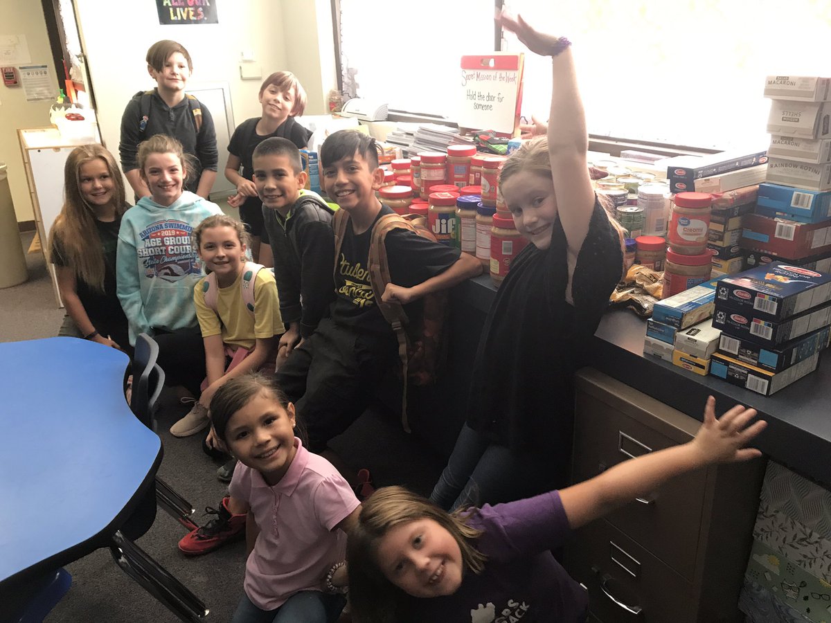 GsaAction's tweet photo. Collecting non-perishables for @YumaFoodBank trying to end hunger in our community! https://t.co/wwtmw9sLCI