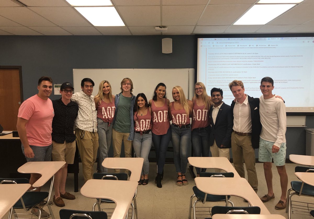 We would like to thank the lovely ladies of AOΠ for visiting us at chapter with candy. We are looking forward to Arthritis Week 2019!!