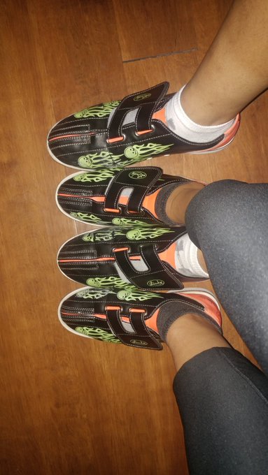 Sometimes you just gotta geek out and go bowling😀 https://t.co/mPWfn3tnV0<a href="/tag/thongthursday"class="tags"><span>#thongthursday</span></a><a href="/tag/femdom"class="tags"><span>#femdom</span></a><a href="/tag/assworship"class="tags"><span>#assworship</span></a>