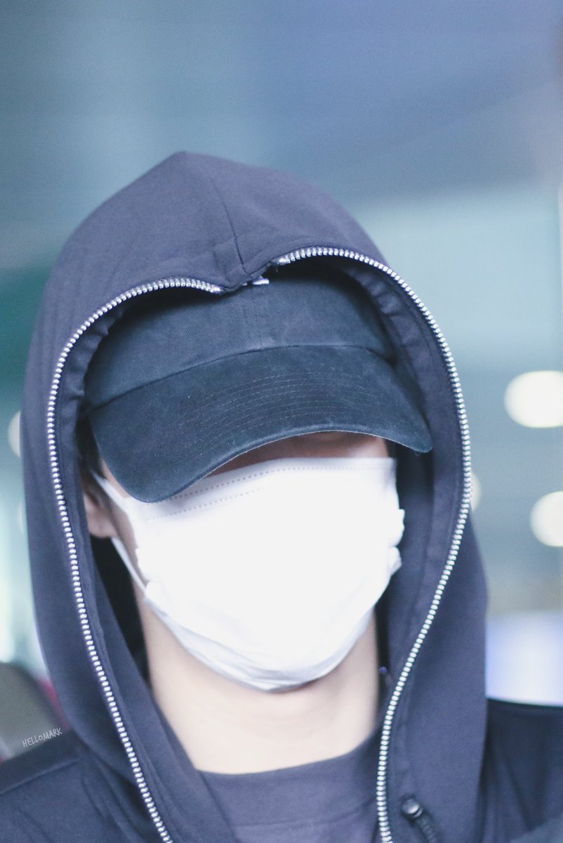 hellomark0904's tweet image. 191001 인천입국 #마크 🧢💗수고마나썽💚 #GOT7 #MARK #갓세븐