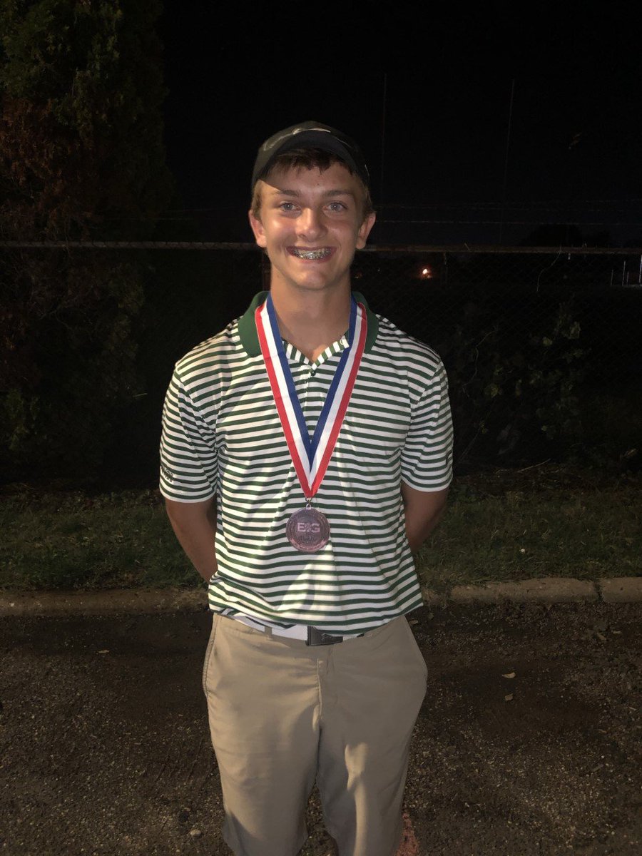 RHSBGOLF's tweet photo. The winds blew hard at Ironwood for the Big 12 Conference Tournament today, but that didn't stop the Knights! Jack Jack with a 7th place overall finish!  

Hammerton 77 
Herkelman @nate_herk 87
Marsh @mttmrsh00 89
Hardin 97
Stewart @LTStwrt12 101
Arora @Mrind1a 103

#DMGB https://t.co/zkwpW6Gsuq