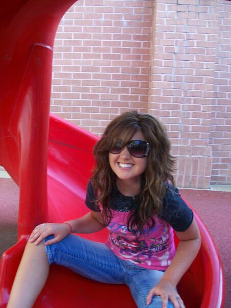 Been thinking a lot today about a special person that was in my life. Im the first to admit that I’ve always wanted to rush to certain exciting parts of life. Counting down the days instead of making them count. Who knows when your last day will be. Make them all count. Luv u sis