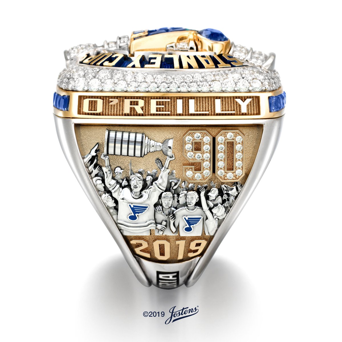 StLouisBlues's tweet photo. First Look: Our 2019 #StanleyCup Champions ring. 

Here's the story behind all of it: https://t.co/ykYmAtOog0 #stlblues https://t.co/AJ2BH1mDrn