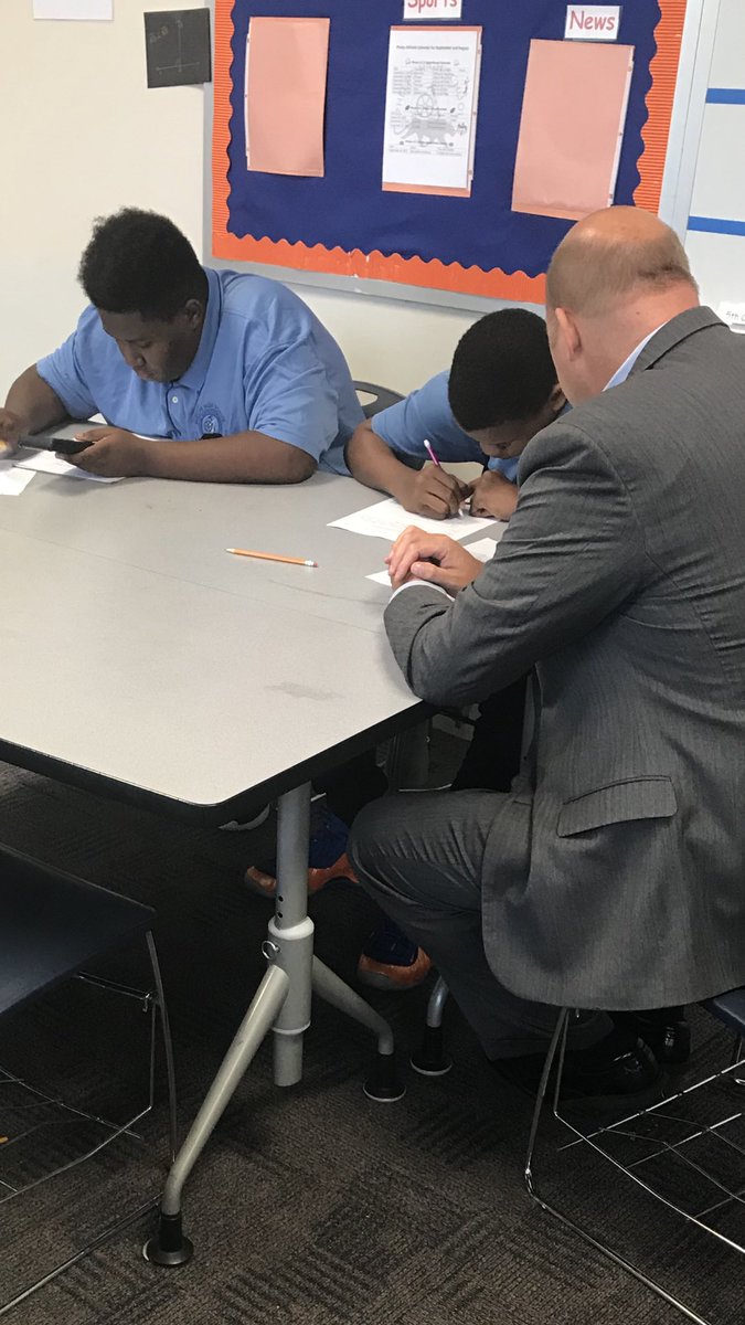 DCPSDrBey's tweet photo. Great instructional walk today at Phelps High School. Excited to see such high levels of student engagement across math and social studies classes. #DCPS #Cluster8 #FirstChoice @sitonarcisse @GoDCPhelpsHS @PrincipalEmmett https://t.co/Pi7dg5TuZI
