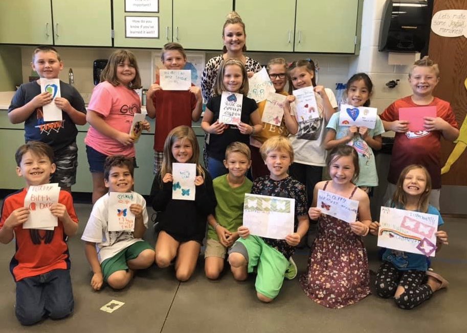 MrsSchoonover's tweet photo. So blessed will all the birthday love! These kiddos made my day! #isdstrong #isdsecond #blessed https://t.co/GVB6ghQeLl