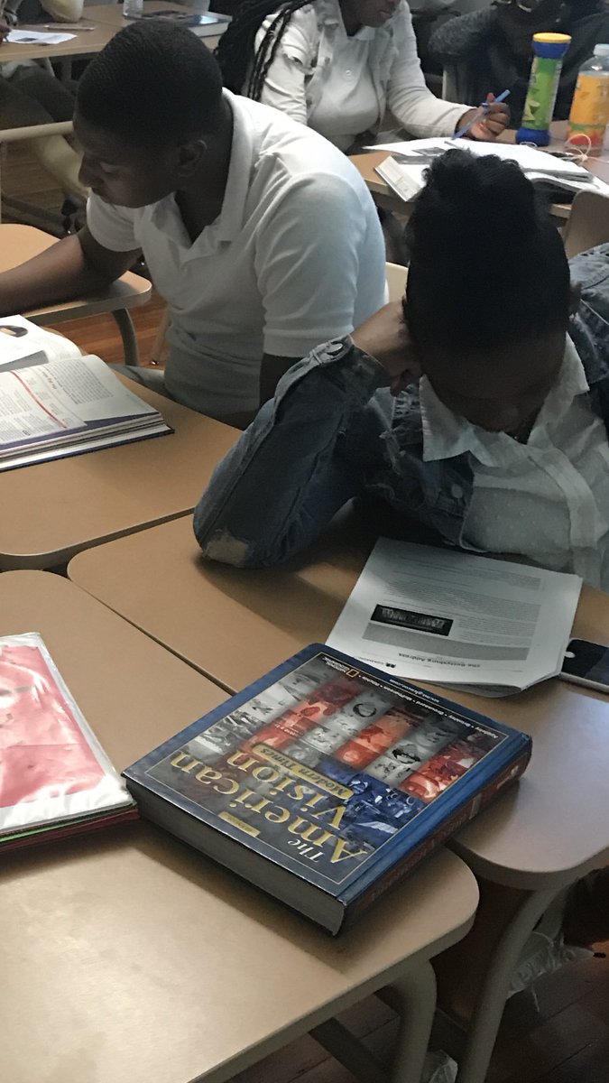 DCPSDrBey's tweet photo. When students are able to connect classroom activities to overarching themes of study, conceptual understanding can take hold. Students at Eastern are on the move! #DCPS #Cluster8 #FirstChoice @sitonarcisse @SahBrown_ @EasternHS https://t.co/euVEuNHJNX