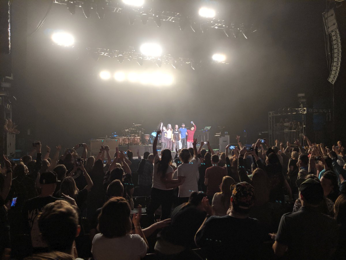 Thank you <a href="/IncubusBand/">Incubus</a> #20YearsofMakeYourself And thank you Portland. A bit late, had to find my mind. It was sitting in a field next to the roof from the Keller Auditorium.