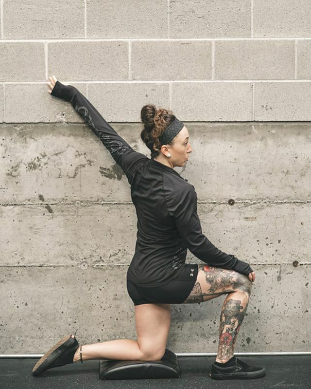 crossfitloft's tweet photo. Don’t just look. Observe.
Don’t just swallow. Taste. 
Don’t just sleep. Dream. 
Don’t just think. Feel. 
Don’t just exist. Live. .
.
Today we, at LOFT, challenge you to be #mindful. #crossfitloft #CrossFit #functionalfitness #functionaltraining #hiit #hi… https://t.co/pnATYwVu11 https://t.co/CxwilX1g9v