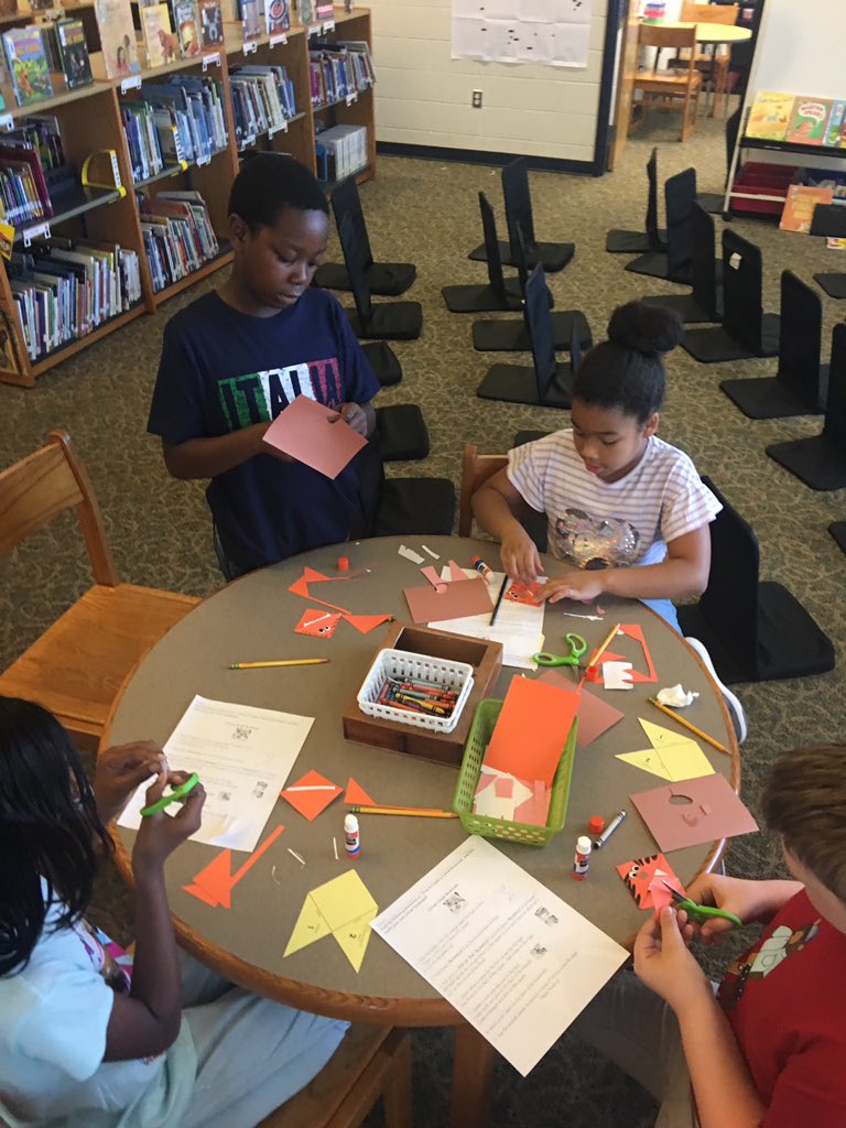 library_sut's tweet photo. Mrs. Green loves a good bookmark!! Fourth and Fifth graders read a functional text tonmake these cool corner tigers!!  #origamicheater #itsajungleoutthere #wildaboutbooks @cathyroo2 @sutscotties https://t.co/8dxKqHNb7e
