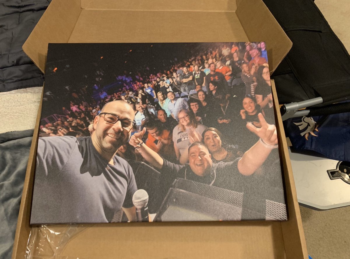 Fluffigurl84's tweet photo. When you get an epic moment printed on canvas to treasure forever? Priceless. Impractical Jokers rock!!🤘🏼 https://t.co/YNt3P8sfm3