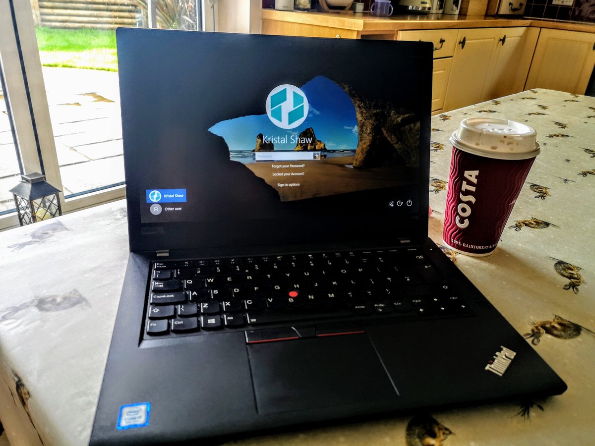 ☕Thank you #costacoffee for celebrating #internationalcoffeeday by giving us a free drink 😘

This is the best way to start the day as we work our way through the enquiries we have received for our beautiful #sharedownership homes at #Yatton 👇👇👇 alliancehomes.org.uk/find-a-home/bu…