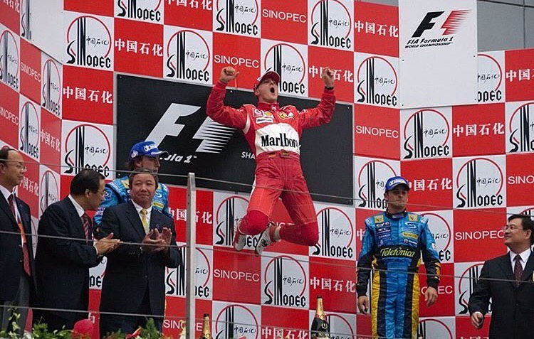 10 ottobre 2006 - La 91esima ed ultima vittoria di Michael Schumacher. #MichaelSchumacher #Ferrari #F1 #CinaGP #Memories