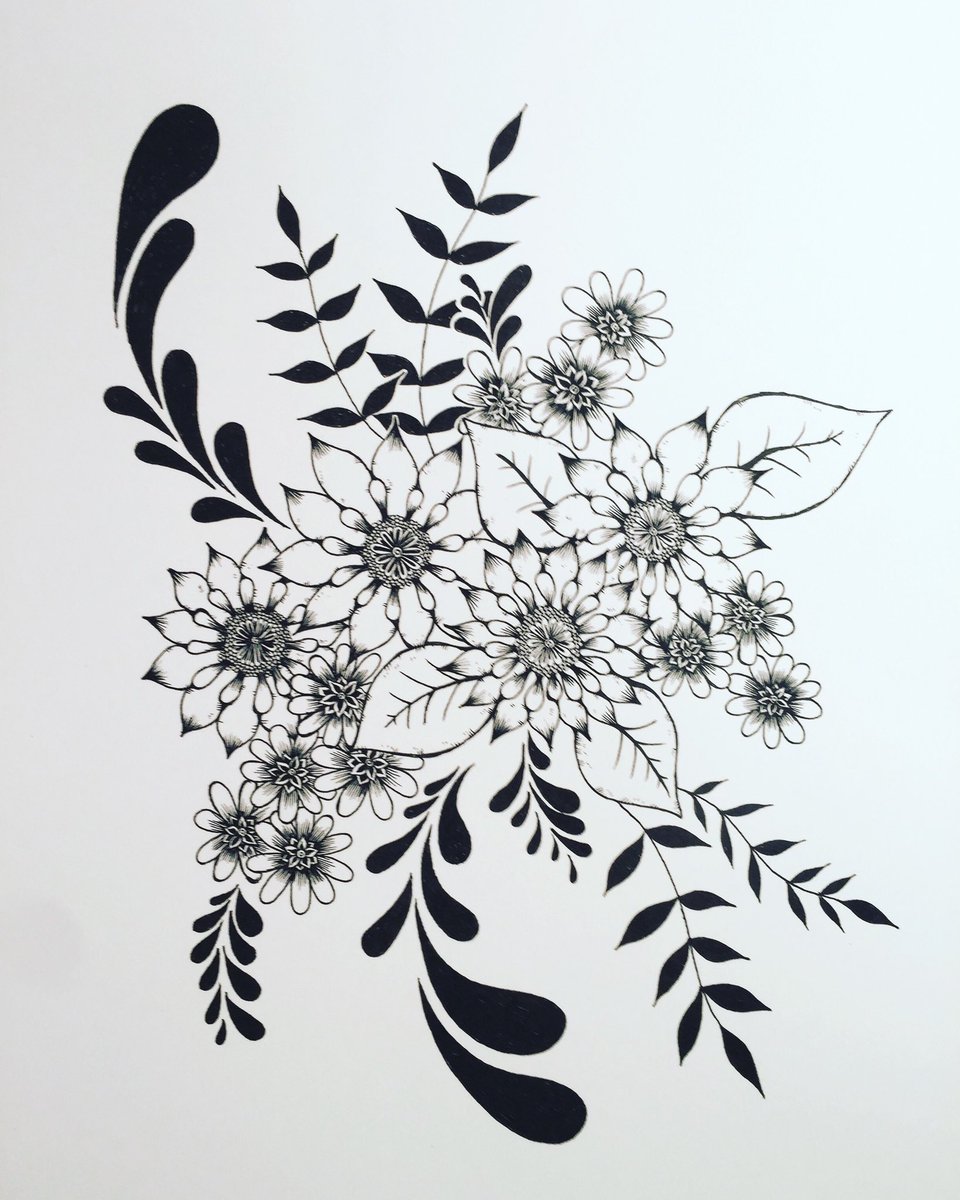 絵のStyleに辿り着くまで、どれだけの回り道をしてきたでしょうか……
描いても気に入らない時期もあったり、描かなくなった時期も長くあった様な気がします…
今では勿体ない時間だったなって思うけど、この時間が無かったら今の絵のStyleには辿りつけていない気がします…