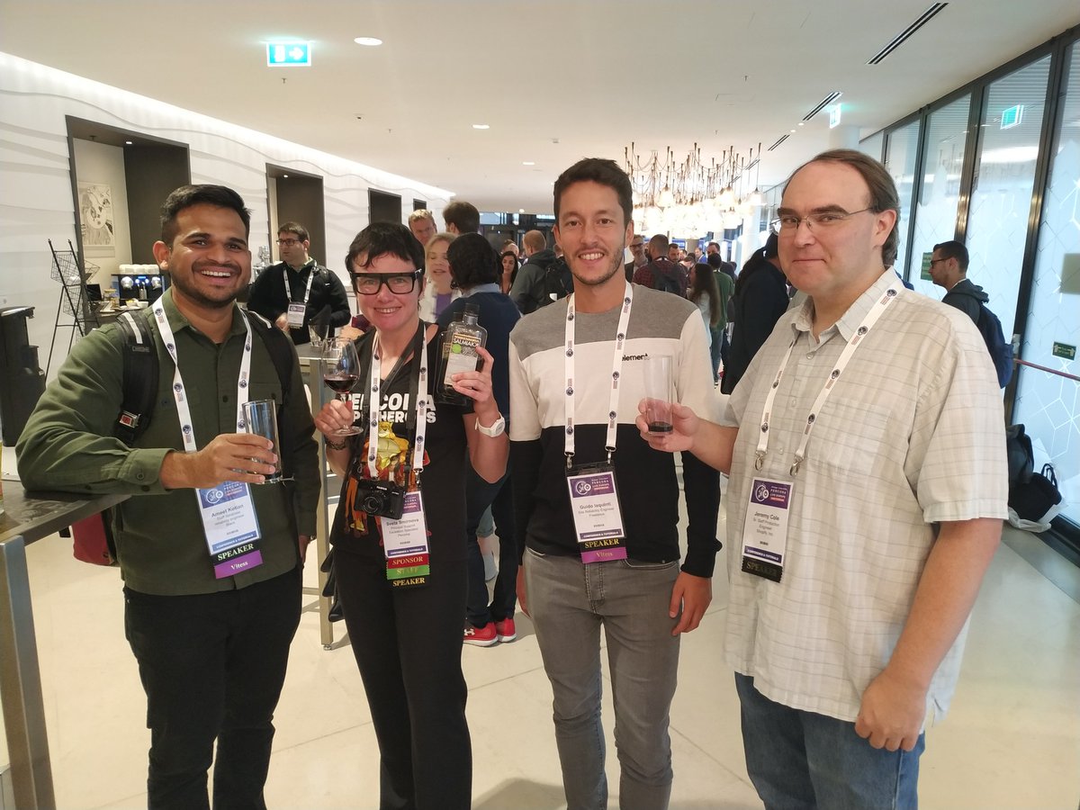 PerconaBytes's tweet image. Our speakers are from @SlackHQ, @Shopify @ShopifyEng and @svetsmirnova @Percona .  Thank you. #percona #perconalive #pleteam