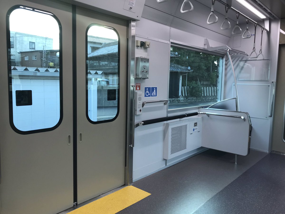 名鉄の新型通勤車両9500系。車内の様子。 #鉄道 #鉄道ニュース #電車 