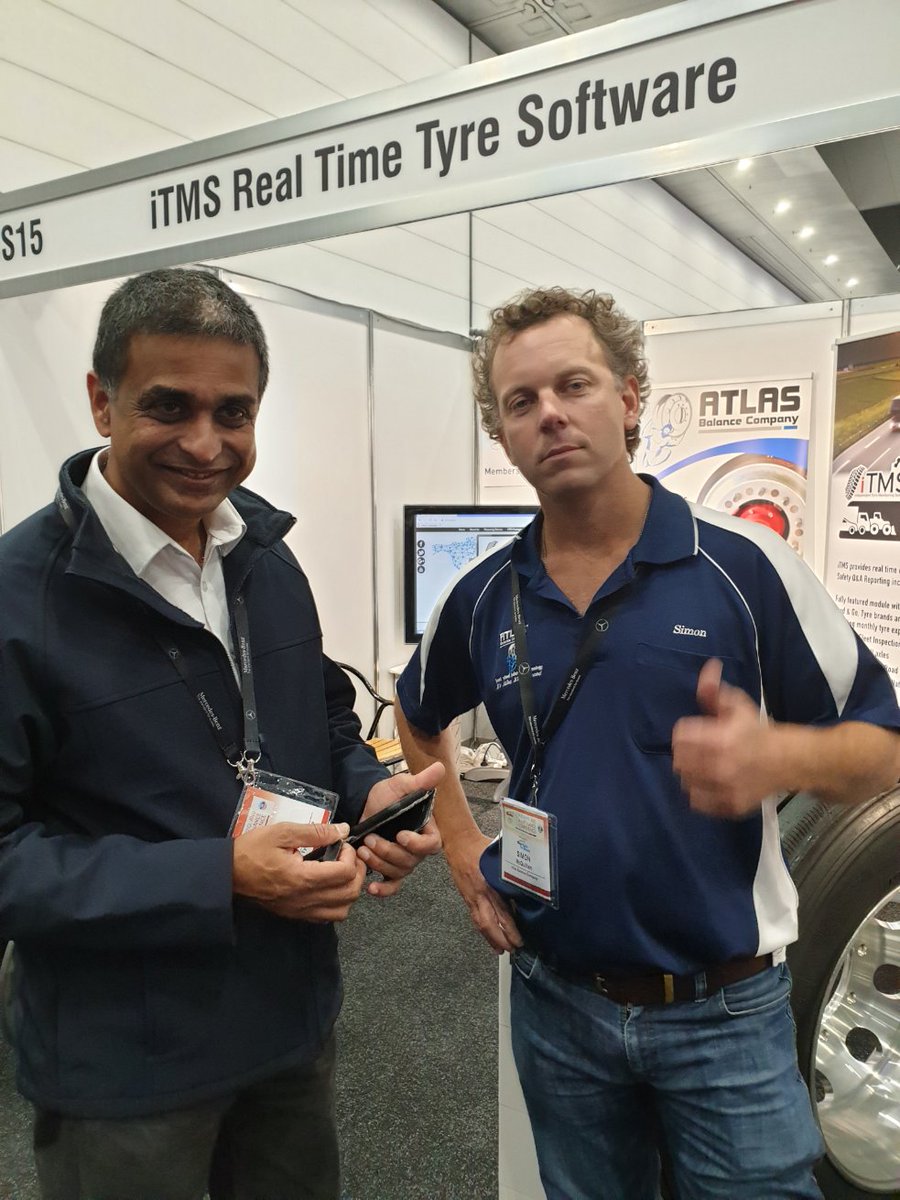 Simon showing Anil Stephen the advantages of Atlas Balance Rings 
All happening on the iTMS stand .
#www.itms.net.au