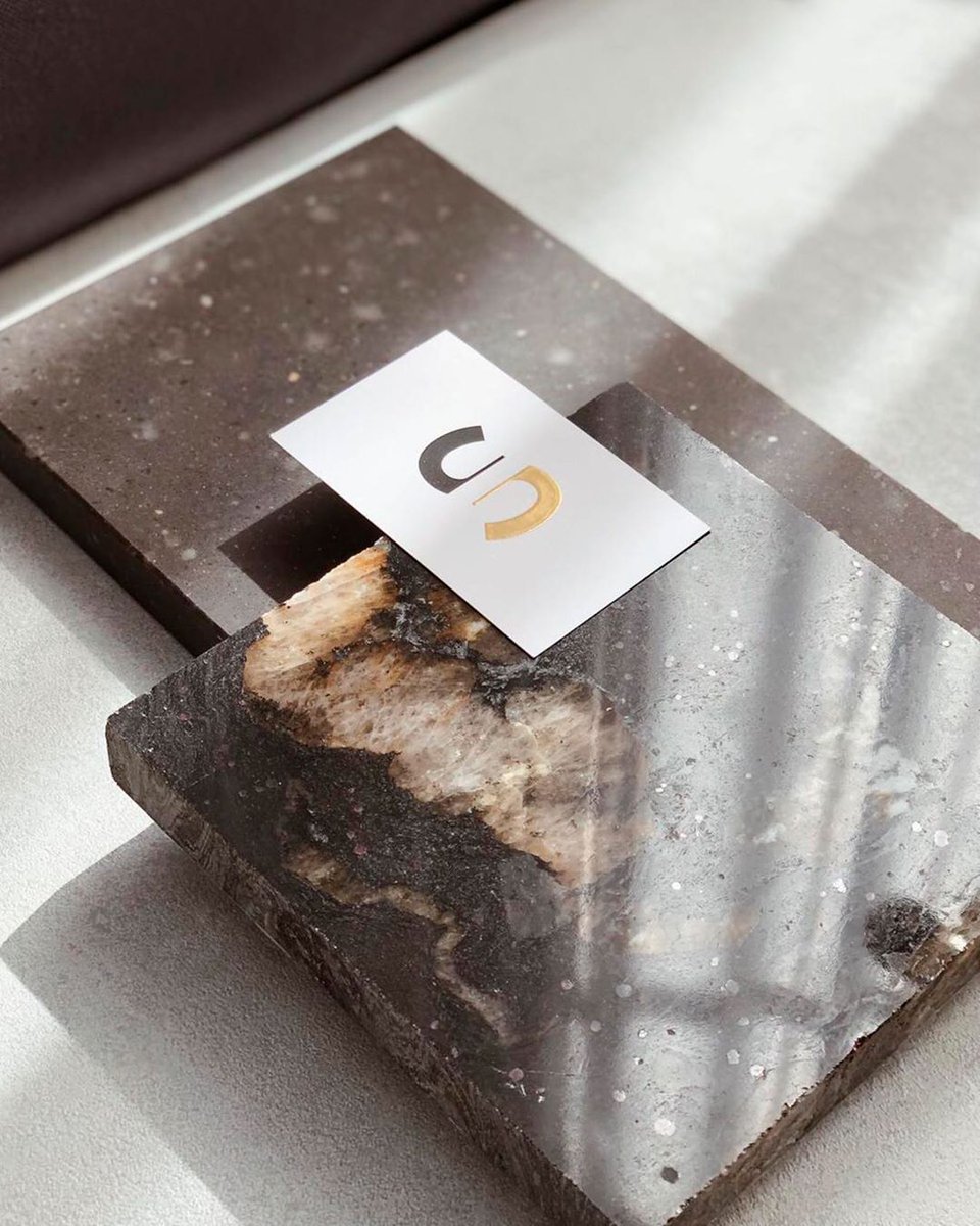 eneutra's tweet image. Golden, White &amp;amp; Black Concept 👨🏼‍🍳🔥
.
.
#branding #elsecret #manresa #bcn #dissenygrafic #barcelona #work #graphic #design #diseño #grafico #businesscard #diseñografico