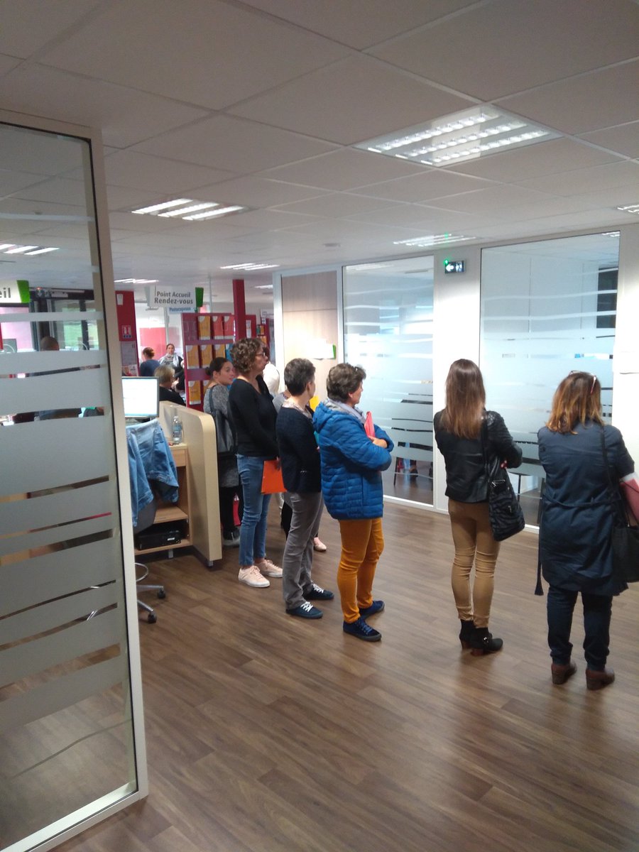 Matinée en deux temps au #poleemploi #herbiers :
➡ Présentation du #pec, #approche #competences, #maintenant #perspectives aux structures médicaux sociales présentes
➡ Job dating 
#VersUnMetier
#EHPAD
#EHPA