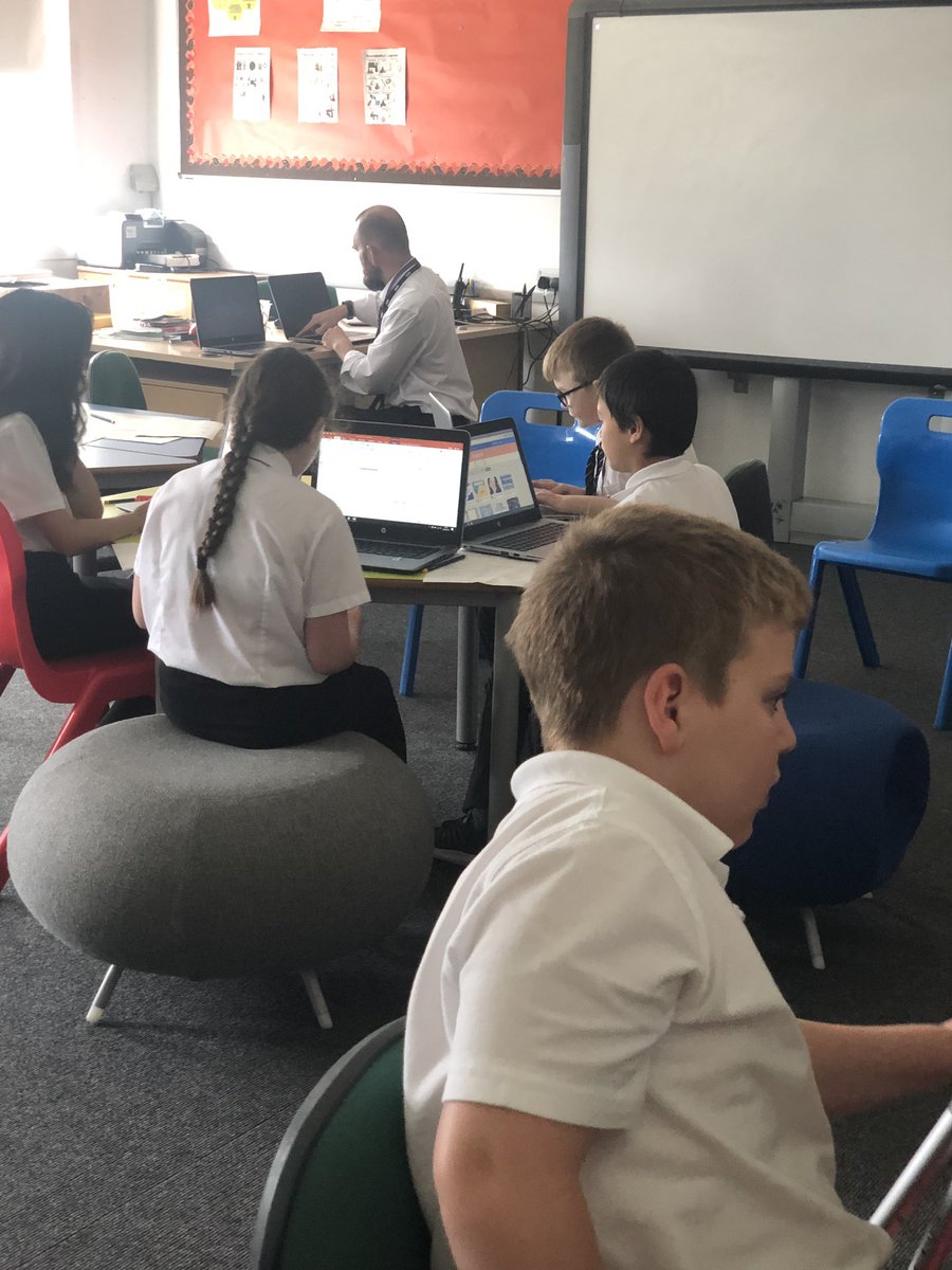 BraeheadPS's tweet image. Our Technologies Team met yesterday for the first time. They decided on their priorities as a team. First on the agenda: transform our ICT suite displays and learn some new coding skills through the use of Scratch. #TeamSTEM @SACTechDigital #TeamBraehead