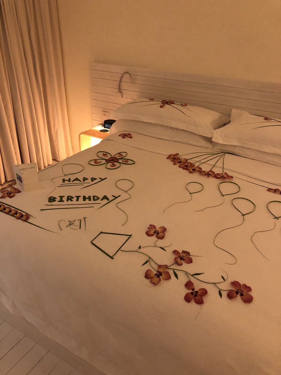 Thank you so much <a href="/HIKandooma/">Holiday Inn Resort Kandooma Maldives</a> for the birthday surprise. Seemed a shame to go to sleep. #Maldives