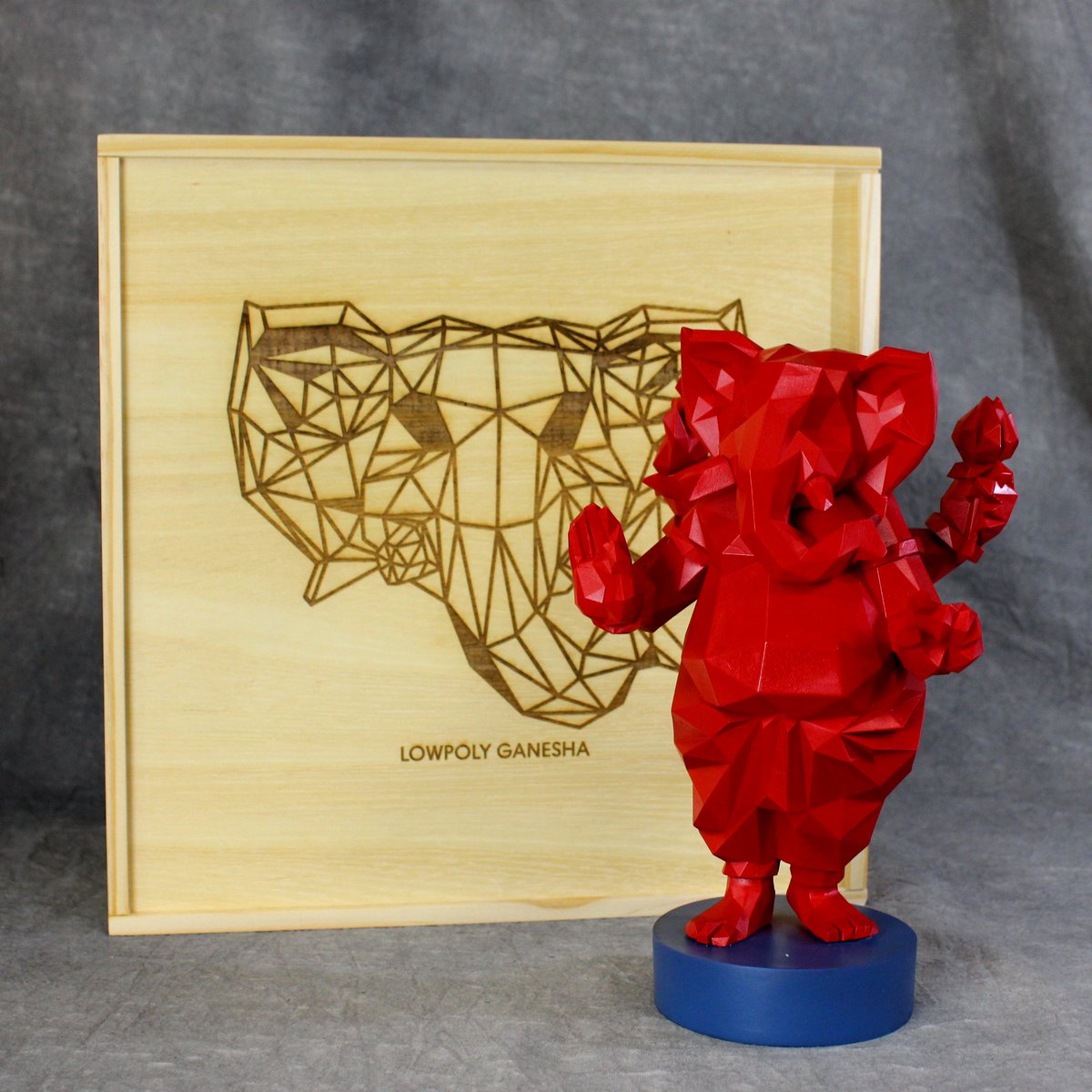 omochakaitori's tweet image. kaiju smuggler ローポリ ガネーシャ フィギュア を買い取らせていただきました！
日本ではあまり出回りのない、レアなアーティストフィギュアです！
#デザイナーズトイ #kaijusmuggler #フィギュア
買取コレクターのサイトはこちら↓
kaitoricollector.com/designerstoy