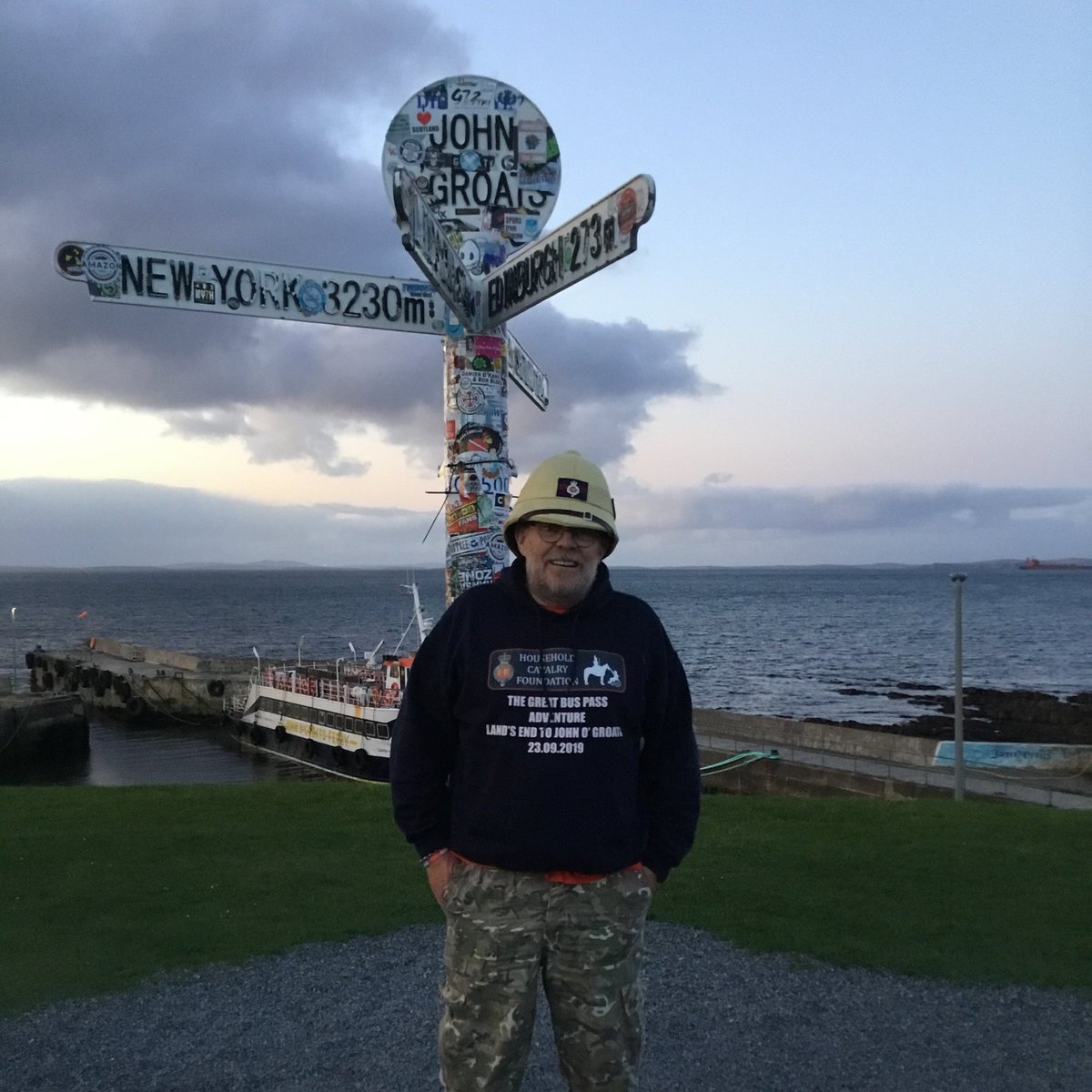 HouseholdCavalry FDN tweet media