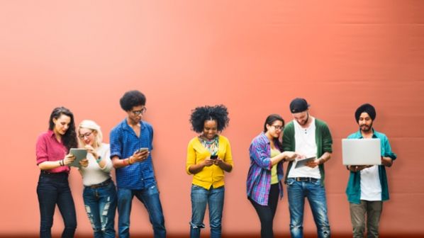 Digital Crew tweet media