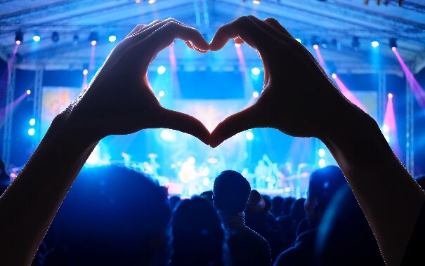 LiAJourney's tweet image. 60% up on how engaged staff feel, 1000s staff ideas to unblock the way, 100s actions led by teams and Trust, efficiency savings, better retention, unprecedented shift in Staff Survey, up a CQC rating... this is what LiA Trusts are achieving #staffledchange #proven #bungeejump