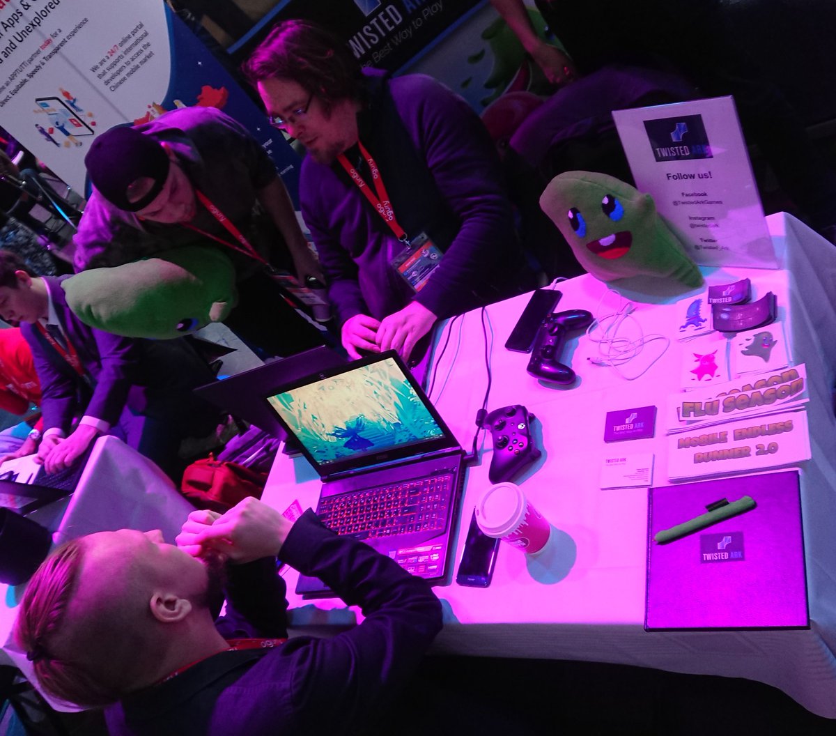 Twisted_Ark's tweet photo. @Twisted_Ark @PGConnects #PGCHelsinki
#TwistedArk #indiedev #FluSeason #ForbiddenFactory #endlessrunner #platformer https://t.co/pyMOp8iLEf