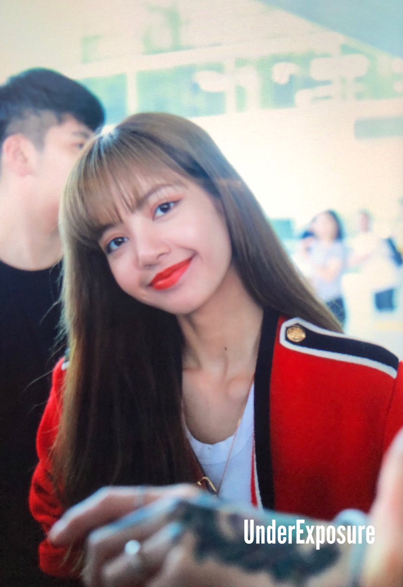 lisoounder's tweet photo. BLACKPINK LISA 191001 preview.

@ygofficialblink 
#LISA #BLACKPINK 
#LISOO #블랙핑크 #리사 https://t.co/kpEMU5ejsd