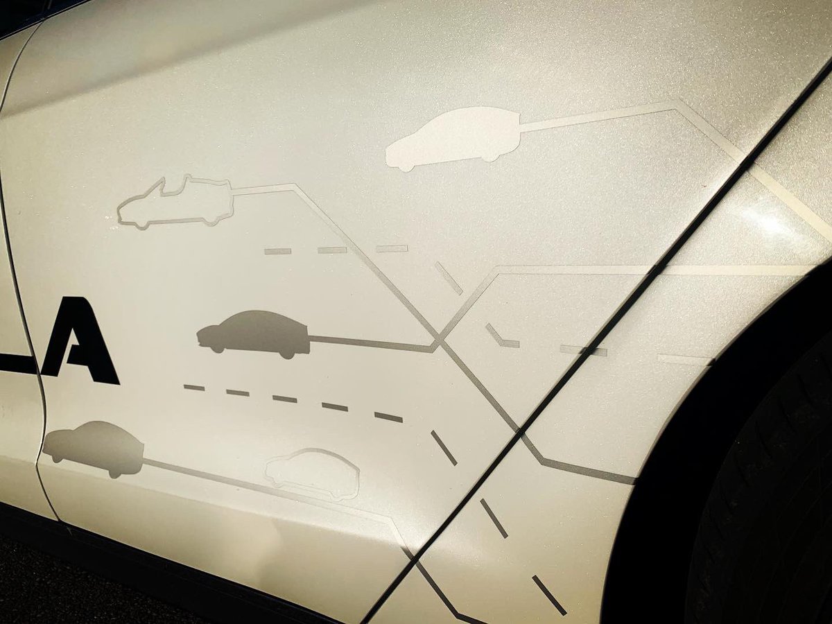 DriveMyTesla1's tweet photo. Good Morning ... Drivemytesla... Tesla S 85D... #tesla #elonmusk #location #rent #teslarent #locationtesla #drivetesla #tesladriver #crissier #lausannecity #lausanne #tesaliste #swiss #suisse #cars #teslacars https://t.co/mwa7YZ6PJ4