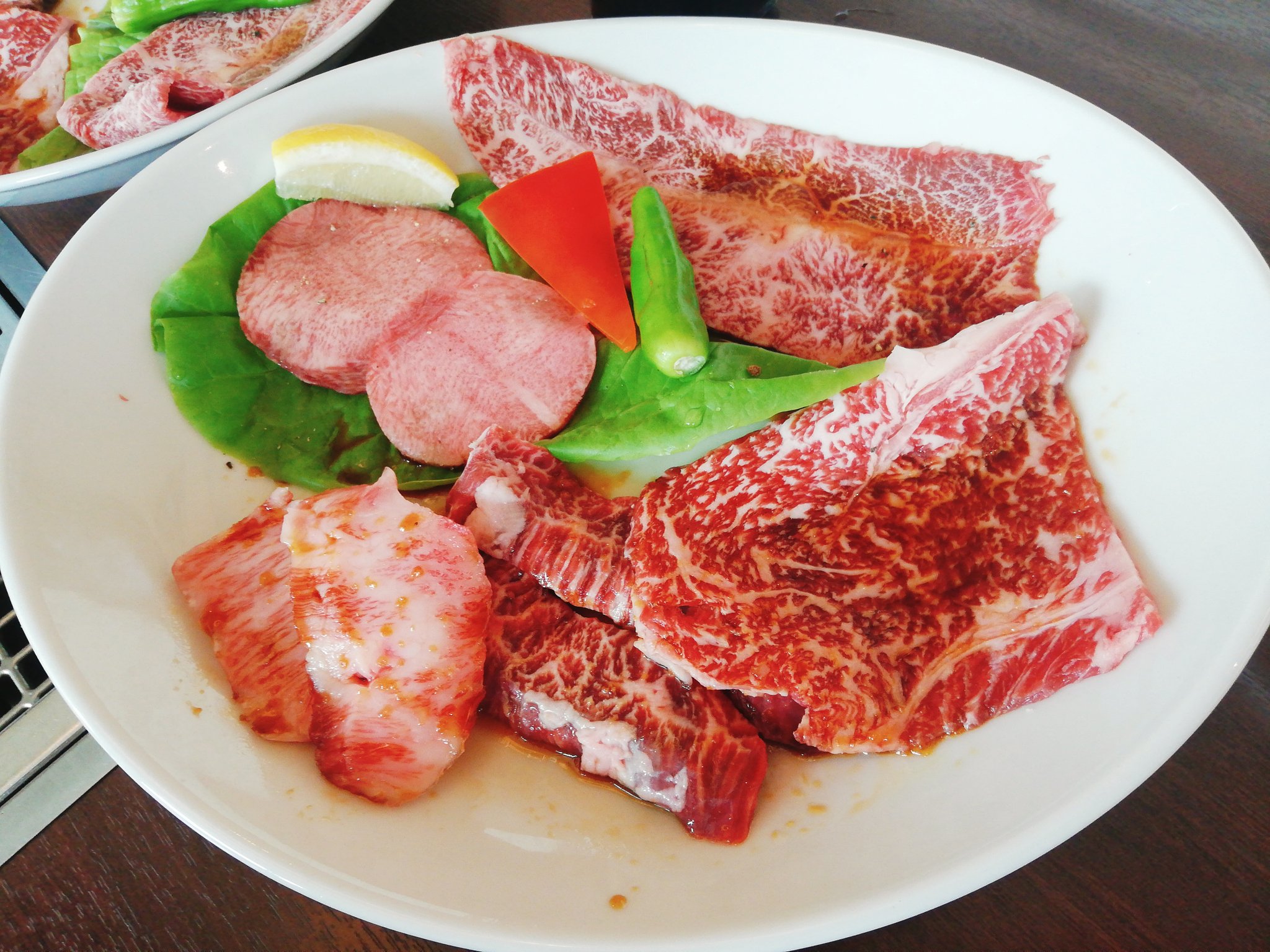 百合根 杏ᕱ ᕱ 土日お休み 食べログ3 71汐留シティセンター41階にある 天空焼肉 星遊山 でランチ ゴージャスセット ほっぺた落ちるほど美味しかった 星遊山 天空焼肉 新橋 焼肉 汐留シティセンター ランチ Lunch 肉 高級焼肉