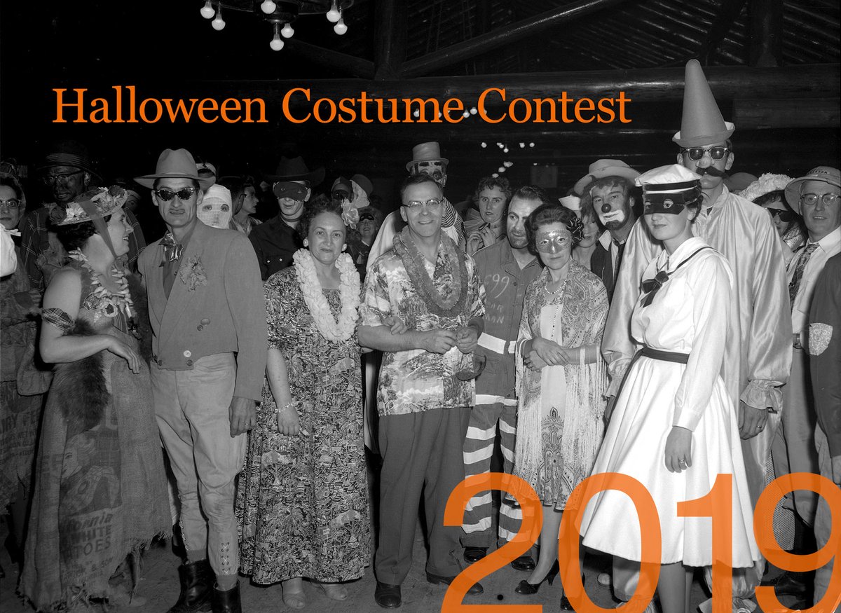 Halloween Love tweet media