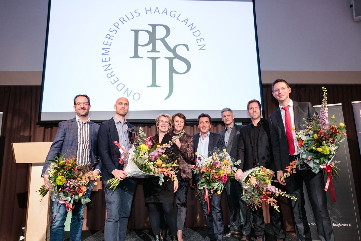 De inschrijving van de OndernemersPrijs Haaglanden 2020 is gesloten. Op 15 oktober 2019 zijn de genomineerden bekend. Volg ons en dan weet je het bijna net zo snel als de genomineerden zelf.
#OPH2020