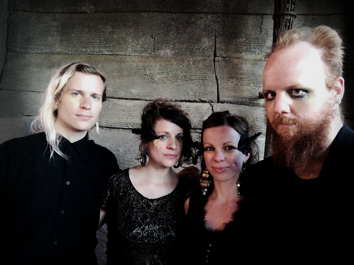 TOMORROW NIGHT! We play <a href="/cecilsharphouse/">Cecil Sharp House</a> with @juluandheg. It’s our last gig in a while and there are still some tickets left: cecilsharphouse.org/component/cont…