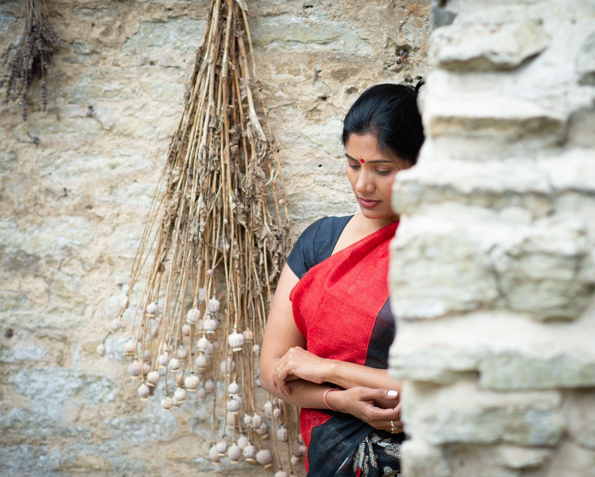 #ToVarnamwithLove returns! This visually arresting performance brings the ‘piece de resistance’ of #bharatanatyam, into the contemporary moment through movement, autobiography and projection. 19 Oct @KeyTheatre, #Peterborough: bit.ly/TVWL_KeyTheatre