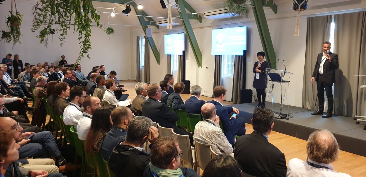 agathebrice's tweet image. #MODSIM19 @ceciledoan &amp;amp; Eric Bienvenue sur scène pour présenter les stratégies et synergies de nos solutions @3DSCATIA @3DS_SIMULIA  @3DSfrance